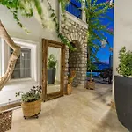 Noa Only Adult Apartahotel
