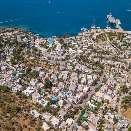 Noa Only Adult Apartahotel 5*